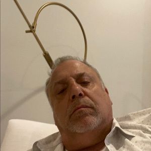 Meet your Posher, Stuart